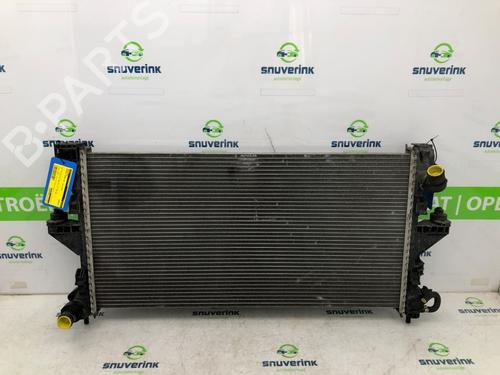 Used Water radiator Water radiator 19148398 19148398
