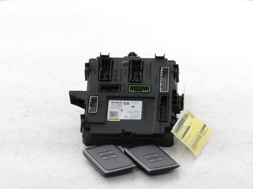 Used Engine control unit (ECU) Engine control unit (ECU) RENAULT SCENIC E-TECH PHASE I EV87 (218 hp) 33696339 33696339
