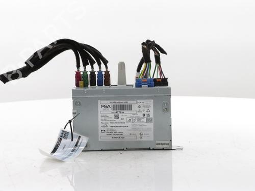 Used Radio Radio 28521598 28521598