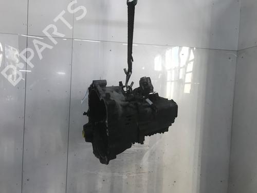 Gearbox PEUGEOT EXPERT Van (V_) 2.0 BlueHDi 120 | BP30186833M3