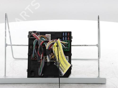 Used Fuse box RENAULT MEGANE IV Grandtour (K9A/M/N_) 1.2 TCe 130 (K9MR) (130 hp) 29640529