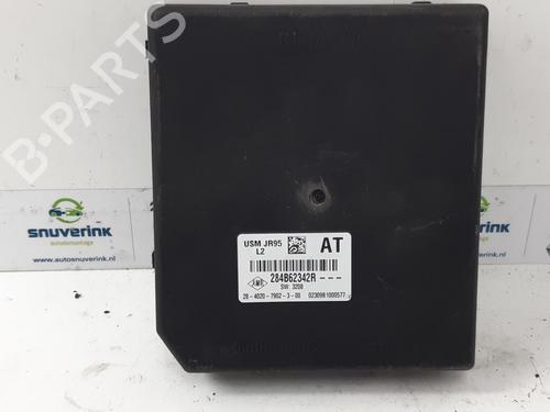 Fuse box RENAULT SCÉNIC III (JZ0/1_) 1.6 16V (JZ0U, JZ1B) | BP10794990E1 