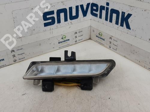 Used Left daytime light Left daytime light RENAULT CLIO IV Grandtour (KH_) 1.5 dCi 90 (KHN3, KHN4) (90 hp) 10799541 10799541