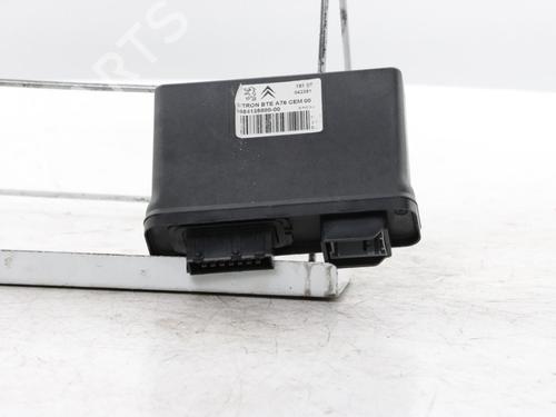 Interruttore Interruttore PEUGEOT 207 CC (WD_) 1.6 16V (120 hp) 33813850 33813850