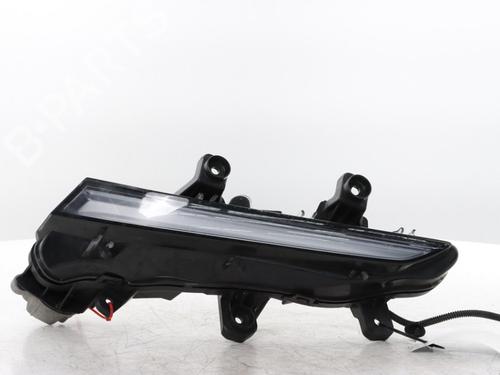 Feu diurne droit PEUGEOT 2008 II (UD_, US_, UY_, UJ_, UR_, UC_) 1.2 PureTech 130 (USHNS, URHNS) (130 hp) 31960809