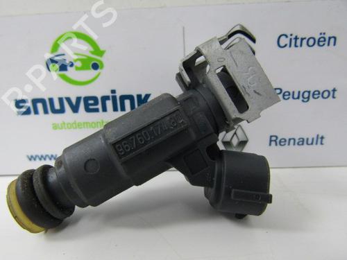 Inyector Inyector 13323405 13323405