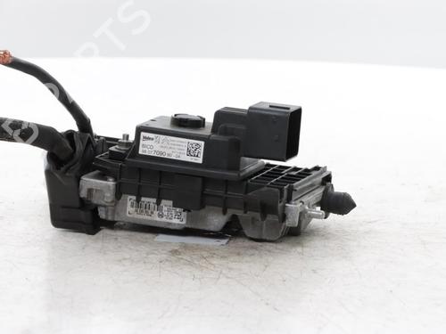 Used Switch Switch PEUGEOT 5008 II (MC_, MJ_, MR_, M4_) 1.6 THP 165 (M45GZW, M45GYW, M45GYV) (165 hp) 39750359 39750359