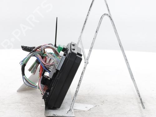 Fuse box DACIA SANDERO III 1.0 TCe 110 | BP38347369E1 - Image 3