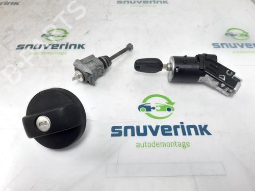 Used Ignition barrel PEUGEOT 208 I (CA_, CC_) 1.2 VTI 82 (82 hp) 13325306