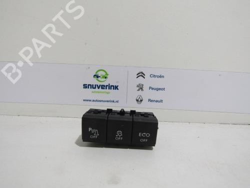 Used Switch Switch 13190848 13190848