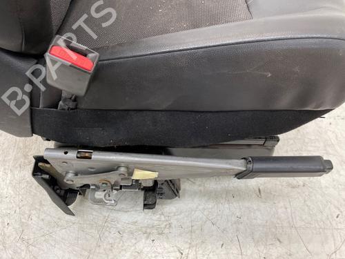 Left front seat PEUGEOT EXPERT Van (V_) 2.0 BlueHDi 120 | BP30186832C15