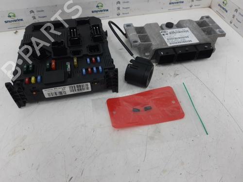 Engine control unit (ECU) CITROËN XSARA PICASSO (N68) 2.0 16V | BP20499871M57 