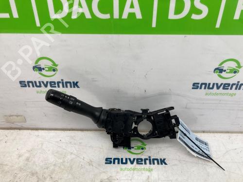 Used Headlight switch PEUGEOT 107 (PM_, PN_) 1.4 HDi (54 hp) 23394145