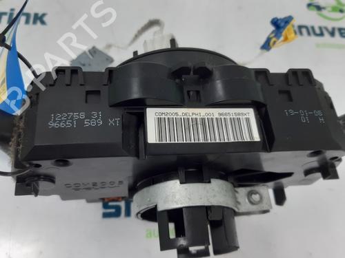 Steering column stalk PEUGEOT 308 I (4A_, 4C_) 1.4 16V | BP21112026I23 