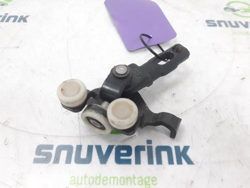 Used Hinge/Door check strap FIAT DUCATO Van (250_) 140 Multijet 2,2 D (140 hp) 24166940