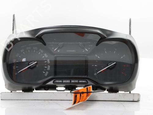 Used Instrument cluster Instrument cluster 38618350 38618350