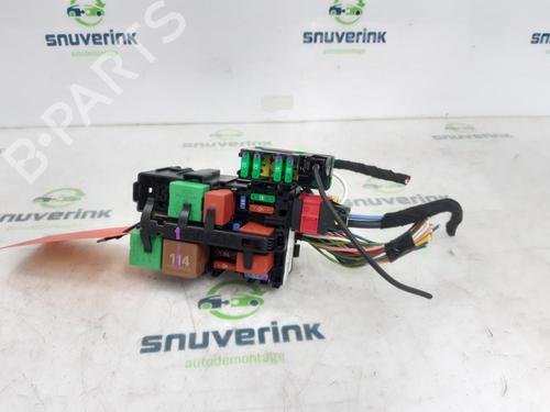 Used Fuse box Fuse box 22767839 22767839