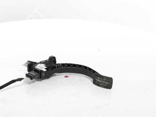 Pedal Pedal PEUGEOT 3008 III (KA_, KB_, KC_) e-210 (KCZKZX) (213 hp) 34562578 34562578