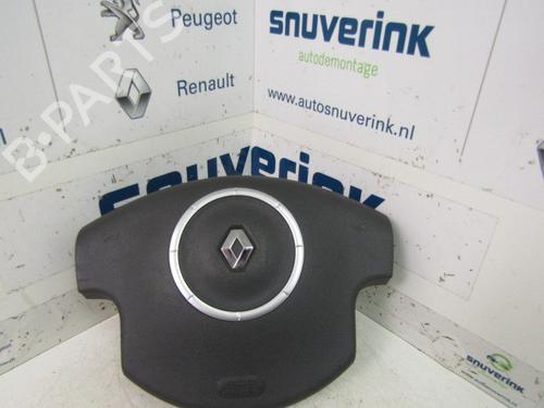Used Driver airbag RENAULT MEGANE II (BM0/1_, CM0/1_) 1.6 16V (112 hp) 21111417