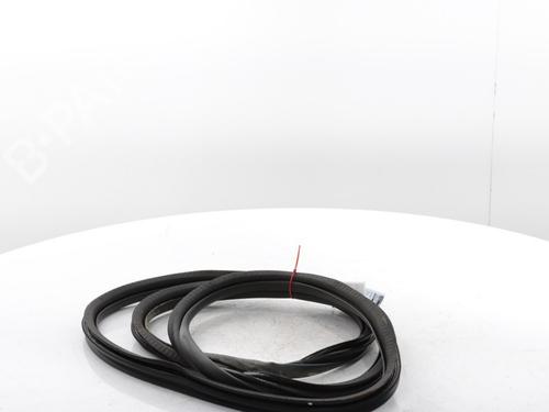 Rubber door seal PEUGEOT 5008 II (MC_, MJ_, MR_, M4_) 1.2 THP (MRHNYH, MRHNYW, MRHNSJ, MRHNSU, MRHNSM) | BP29069115C142 
