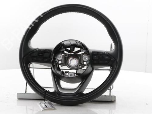 steering-wheel-toyota-yaris-cross-mxp_-2020-39036282 main image