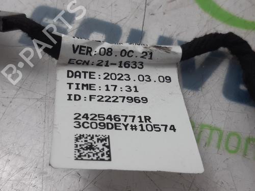 Used Third brake light Third brake light 19530128 19530128