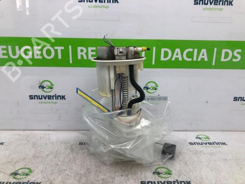 Used Fuel pump PEUGEOT 107 (PM_, PN_) 1.0 (68 hp) 13480631