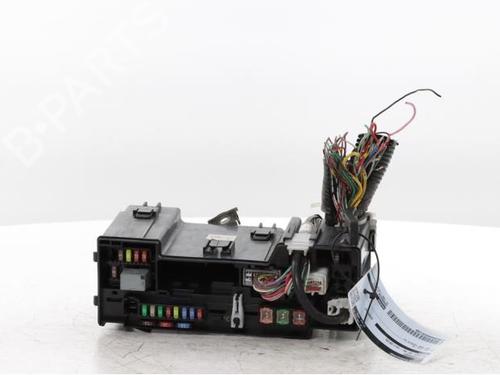 Used Fuse box Fuse box PEUGEOT 107 (PM_, PN_) 1.0 (68 hp) 31050007 31050007