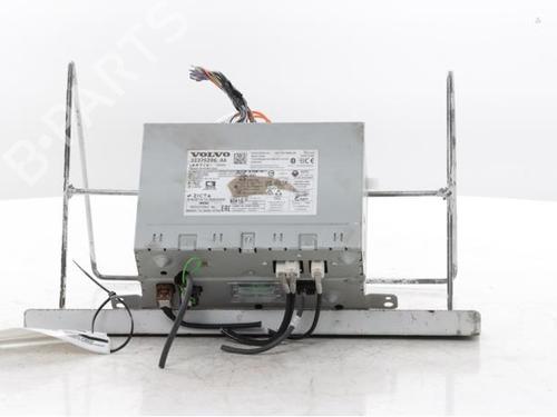 radio-volvo-xc60-ii-246-2017-40543126 main image