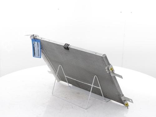 AC radiator PEUGEOT 3008 II SUV (MC_, MR_, MJ_, M4_) Hybrid | BP30186565M32