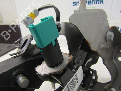 Clutch pedal PEUGEOT 308 I (4A_, 4C_) 1.6 THP 16V | BP16490786I13