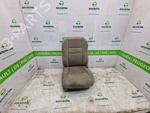Used Right front seat Right front seat 17191206 17191206
