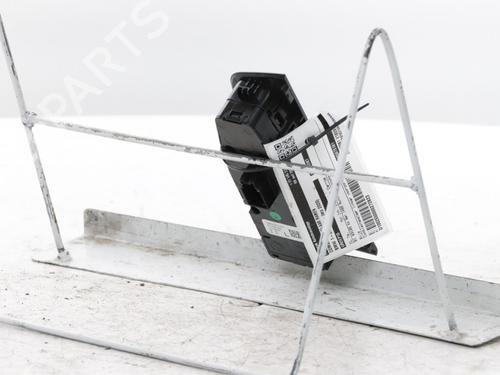 Switch BMW 1 (F40) 118 i | BP33845924I30 - Image 7