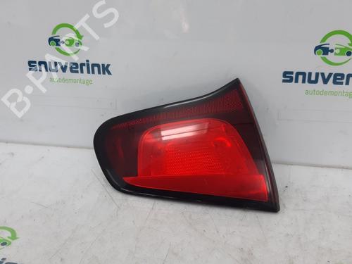 Used Left taillight Left taillight 10806872 10806872