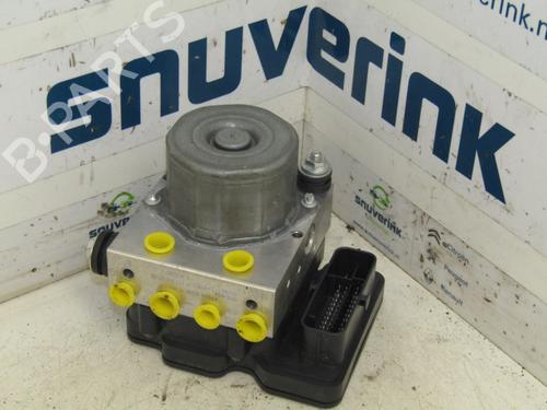 ABS Bremseaggregat RENAULT TWINGO III (BCM_, BCA_) 1.0 SCe 70 | BP21100032M43 