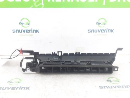 Air vent TESLA MODEL 3 (5YJ3) EV AWD | BP24647338I21 - Image 4