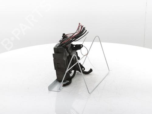 Sikringsdåse CITROËN C5 AIRCROSS (A_) 1.6 Hybrid 225 (A45GFR) | BP28797204E1