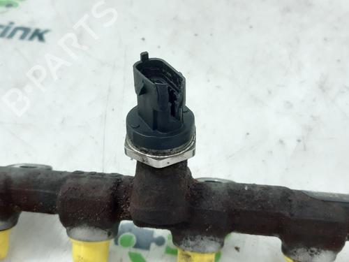 Injection rail RENAULT MASTER III Van (FV) 2.3 dCi 145 FWD (FV0E, FV0F, FV0H, FV02, FV0M, FV0S,... | BP23122908M98 - Image 2