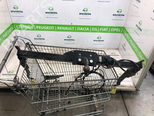 Kule for tilhengerfeste/Mekanisme RENAULT TRAFIC II Van (FL) 2.5 dCi 135 (FL0D) (135 hp) 19148251