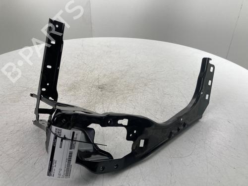 Used Right headlight support Right headlight support 34567390 34567390
