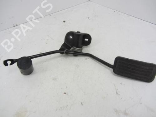 Used Pedal PEUGEOT 107 (PM_, PN_) 1.0 (68 hp) 24161865