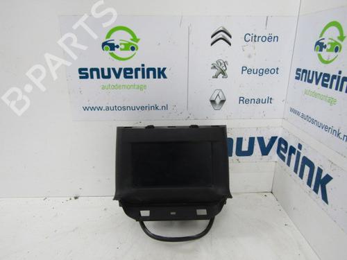 display-monitor-renault-trafic-ii-van-fl-25-dci-145-fl0j-8200001376-2001-16490820 main image