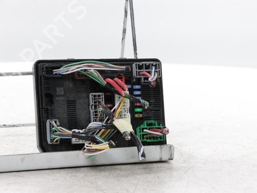 Used Fuse box Fuse box 34423612 34423612