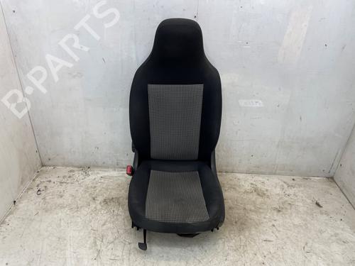 Stol venstre foran Stol venstre foran RENAULT TWINGO III (BCM_, BCA_) 1.0 SCe 70 (71 hp) 36949231 36949231
