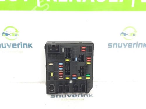 Used Fuse box RENAULT GRAND SCÉNIC III (JZ0/1_) 1.4 16V (JZ0F) (131 hp) 12110197