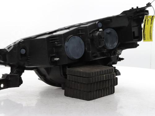 Right headlight RENAULT MEGANE IV Grandtour (K9A/M/N_) 1.2 TCe 100 | BP31261365C29 