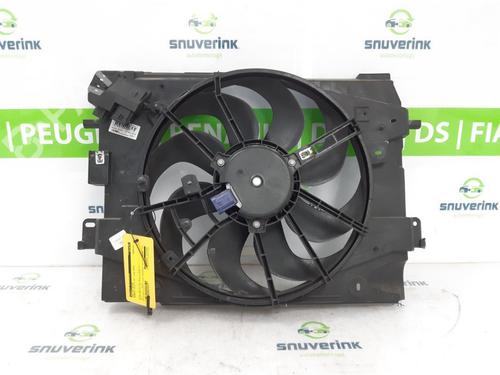 Used Radiator fan Radiator fan 18028752 18028752