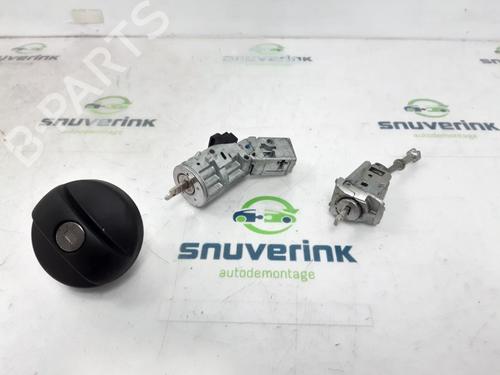 Used Ignition barrel CITROËN DS3 (SA_) 1.6 HDi 90 (92 hp) 13359787