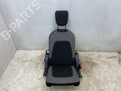 rear-seat-citroen-c4-picasso-ii-2013-34566586 main image