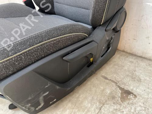 Left front seat RENAULT SYMBIOZ 1.6 E-Tech 145 | BP36538203C15 - Image 4